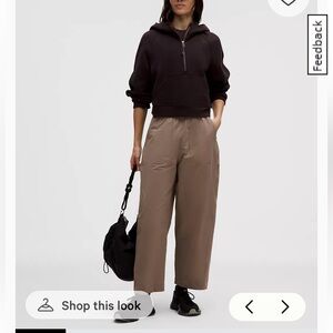 Lululemon Lightweight mid rise barrel leg cropped pant